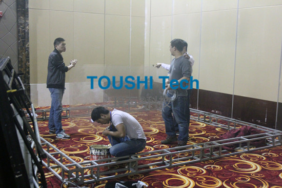 中國東方航空全新VIS發(fā)布會采用投石全息投影