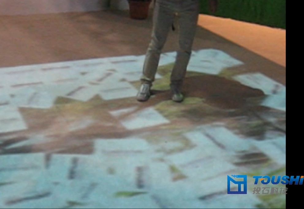 邊城體育2011亞洲戶外用品展互動體驗(yàn)區(qū)