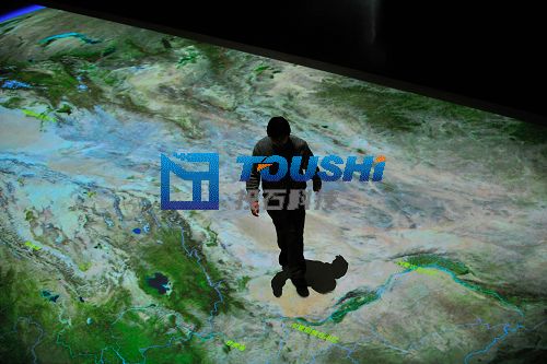 地幕<a href=http://www.westyy.cn/products/3/ target=_blank class=infotextkey><a href=http://www.westyy.cn target=_blank class=infotextkey>數字沙盤</a></a>.jpg