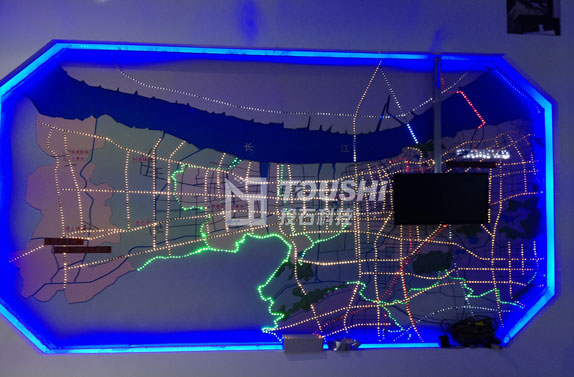 法爾勝泓升集團展廳投用投石科技新作：電子沙盤與滑軌電視二合一